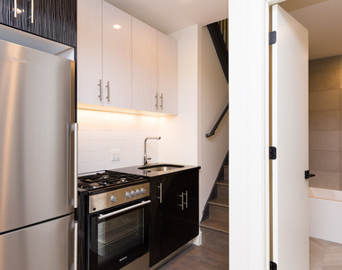 828 St Johns Place - Photo Thumbnail 1