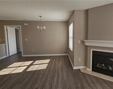 204 Farmstead Court - Photo Thumbnail 2
