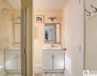 47 Bentley Avenue - Photo Thumbnail 17