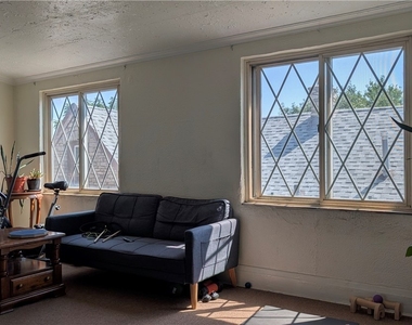 95 Rand Avenue - Photo Thumbnail 2