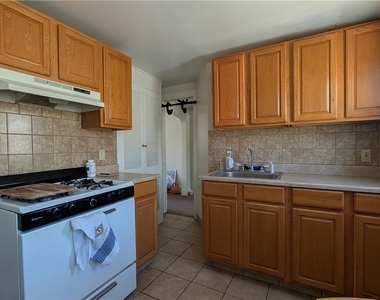 95 Rand Avenue - Photo Thumbnail 4