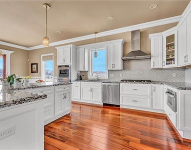 5473 Firefly Court - Photo Thumbnail 11