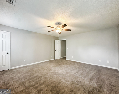 5021 Serenity Point Lane - Photo Thumbnail 11