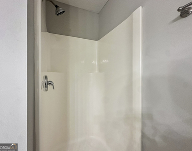 6383 Cardiff Lane - Photo Thumbnail 15