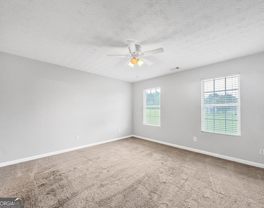 112 Tyler Way - Photo Thumbnail 8