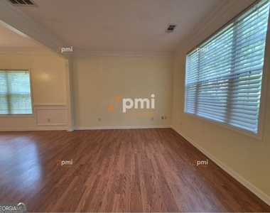 1560 Bramlett Hill Lane - Photo Thumbnail 8