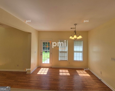 1560 Bramlett Hill Lane - Photo Thumbnail 5