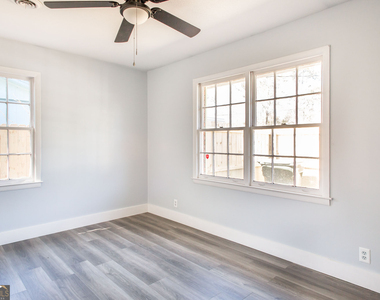 110 Kentshire Avenue - Photo Thumbnail 2