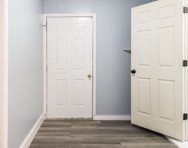 110 Kentshire Avenue - Photo Thumbnail 10