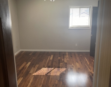 1088 Sherrington Drive - Photo Thumbnail 13