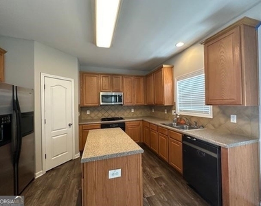 3999 Elm Trace Drive - Photo Thumbnail 8