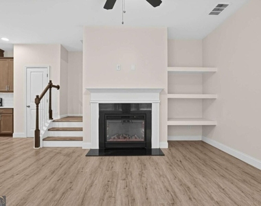 4933 Longview Walk - Photo Thumbnail 8