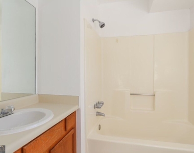189 Holcomb Ferry Road - Photo Thumbnail 12