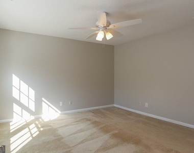 189 Holcomb Ferry Road - Photo Thumbnail 13