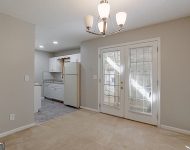 189 Holcomb Ferry Road - Photo Thumbnail 6