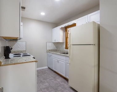 189 Holcomb Ferry Road - Photo Thumbnail 7