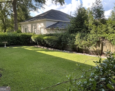 992 Tattnall Street - Photo Thumbnail 22