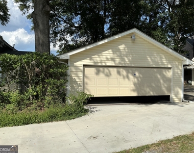 992 Tattnall Street - Photo Thumbnail 26