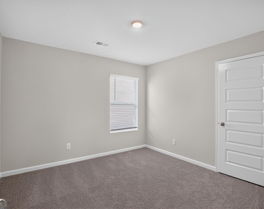 11920 Aukerman Way - Photo Thumbnail 16