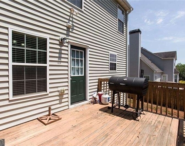 636 Sleeping Meadow Lane - Photo Thumbnail 36