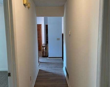 3581 Downing Street - Photo Thumbnail 11
