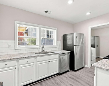 1357 Lorenzo Drive Sw - Photo Thumbnail 6