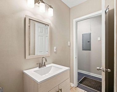 1357 Lorenzo Drive Sw - Photo Thumbnail 18
