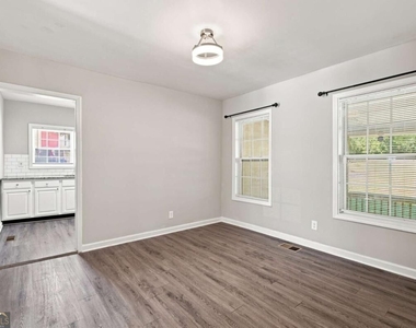 1357 Lorenzo Drive Sw - Photo Thumbnail 13