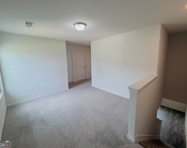 506 Amelia Court - Photo Thumbnail 9