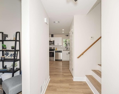 4887 Hull Road Se - Photo Thumbnail 1