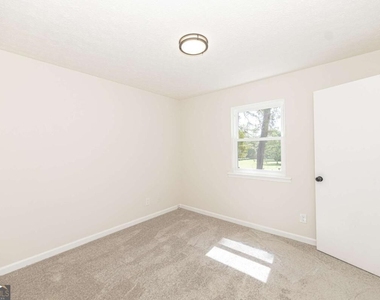 4887 Hull Road Se - Photo Thumbnail 28