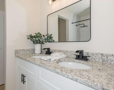 4887 Hull Road Se - Photo Thumbnail 36