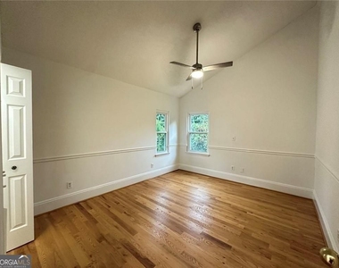 1290 Sweet Woods Drive - Photo Thumbnail 16