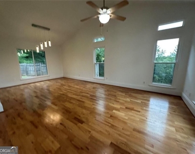 1290 Sweet Woods Drive - Photo Thumbnail 4