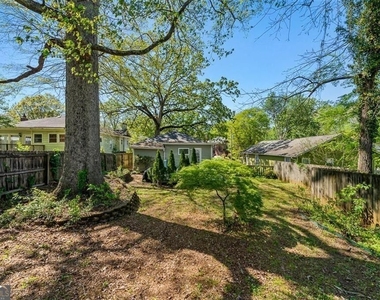 2220 Newnan Street - Photo Thumbnail 35
