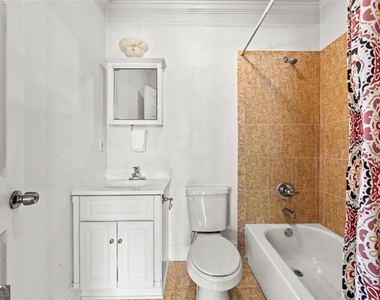 2220 Newnan Street - Photo Thumbnail 21