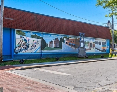 2220 Newnan Street - Photo Thumbnail 46