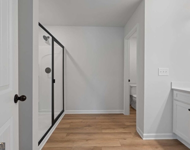 156 Flier Drive - Photo Thumbnail 7
