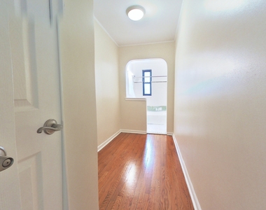 East 24th Street - Photo Thumbnail 2