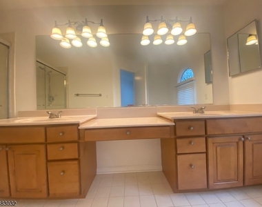 49 Birchwood Road - Photo Thumbnail 16