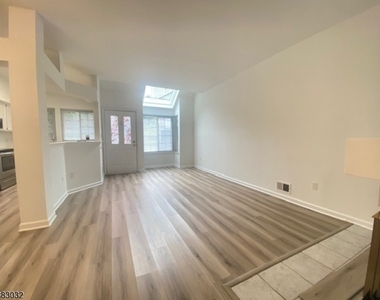 49 Birchwood Road - Photo Thumbnail 3