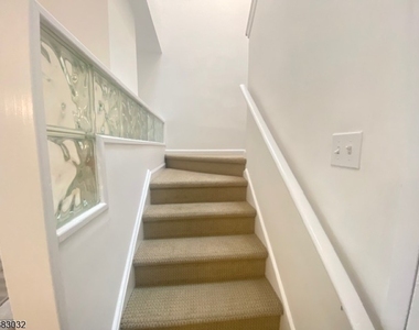 49 Birchwood Road - Photo Thumbnail 10