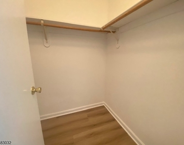 49 Birchwood Road - Photo Thumbnail 14
