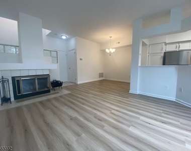 49 Birchwood Road - Photo Thumbnail 8