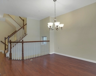 308 Rotando Way - Photo Thumbnail 5