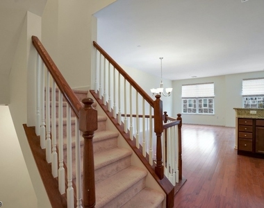 308 Rotando Way - Photo Thumbnail 4