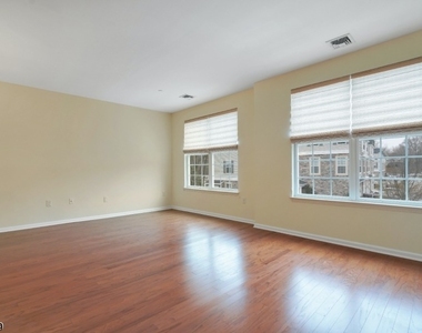 308 Rotando Way - Photo Thumbnail 3