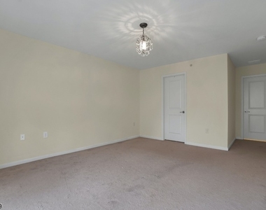 308 Rotando Way - Photo Thumbnail 15