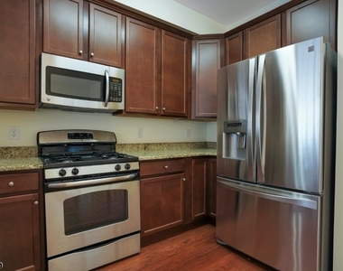 308 Rotando Way - Photo Thumbnail 11