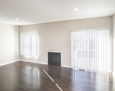 49 Arlene Ct - Photo Thumbnail 12
